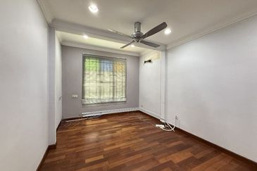 Persiaran Anggerik Aranda 