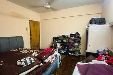 Bandar Bukit Tinggi 1 Apartment