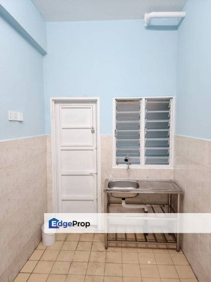 Taman Millenium, Sentosa, , 