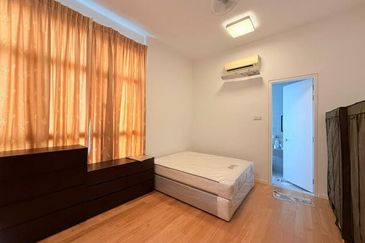 Waltz Residences @ Paradigm Garden City