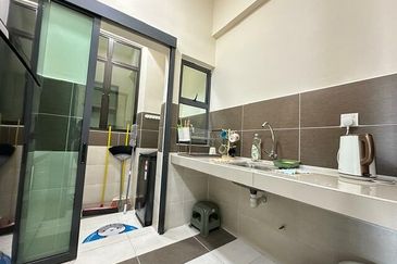 The Maple Residences