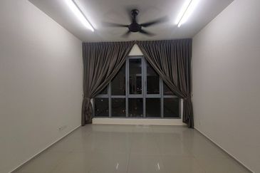 Gravit8 @ Klang South