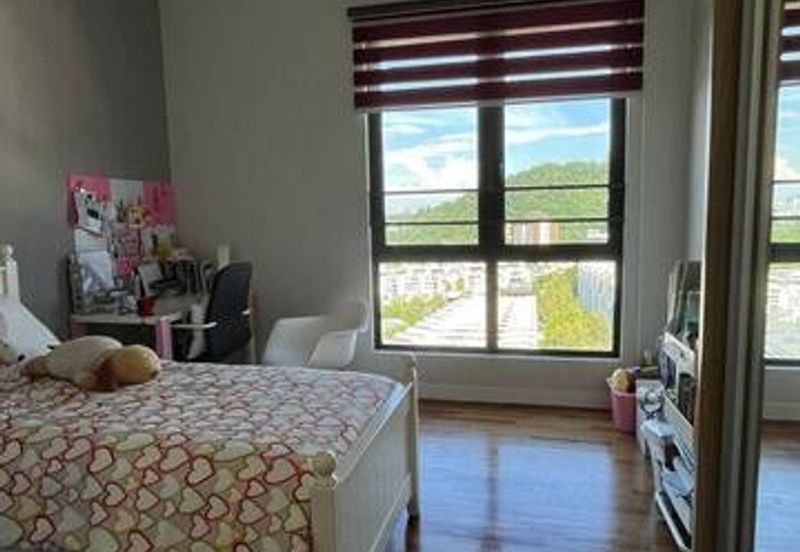 16 Quartz Melawati Condominium