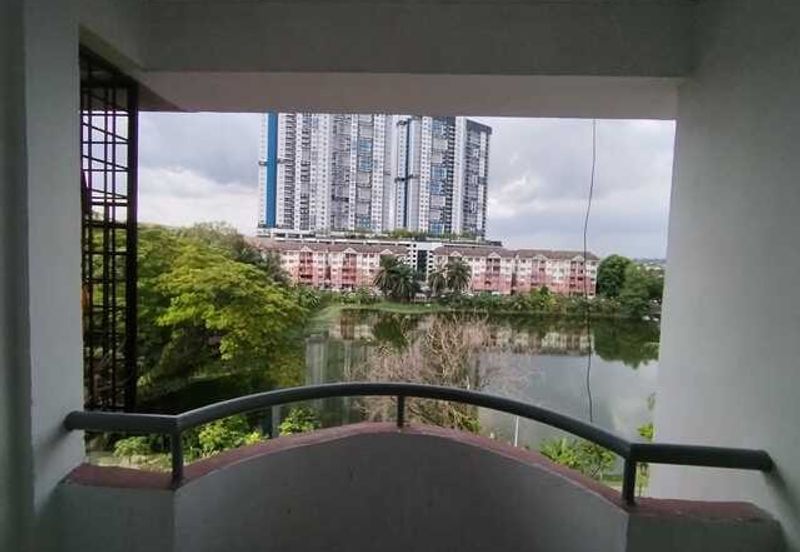 Kekwa Apartment @ Putra Perdana