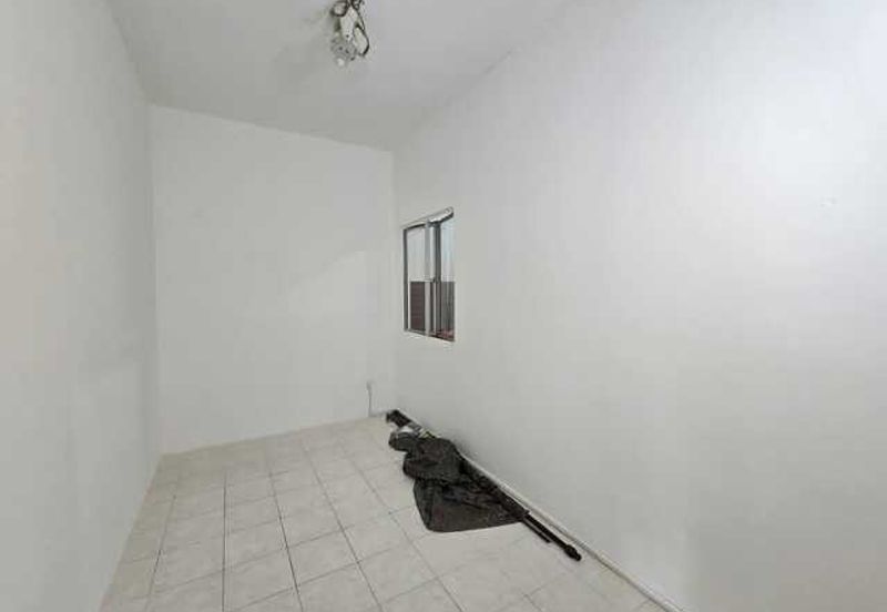 Bayu Villa Apartment, Bayu Perdana