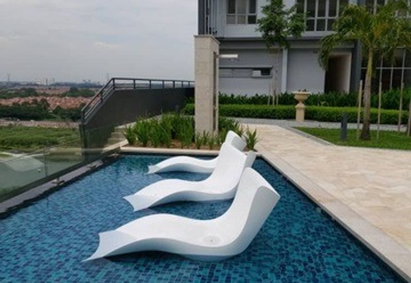 Gravit8 @ Klang South