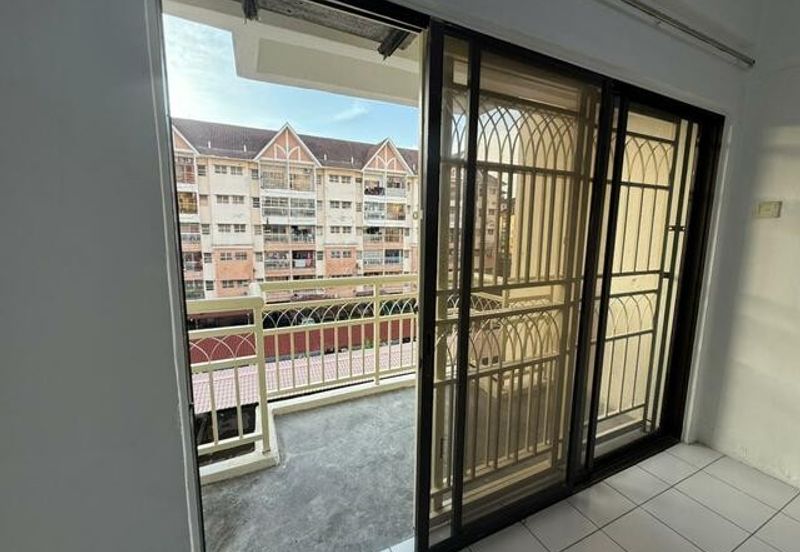 Vista Bayu Apartment, Taman Bayu Perdana