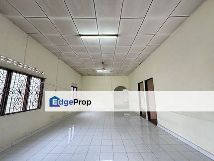 Taman Dato Hormat, Telok Panglima Garang, , 