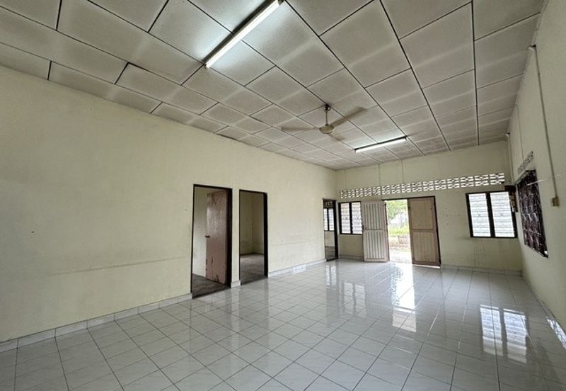 Taman Dato Hormat, Telok Panglima Garang