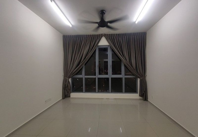 Gravit8 @ Klang South