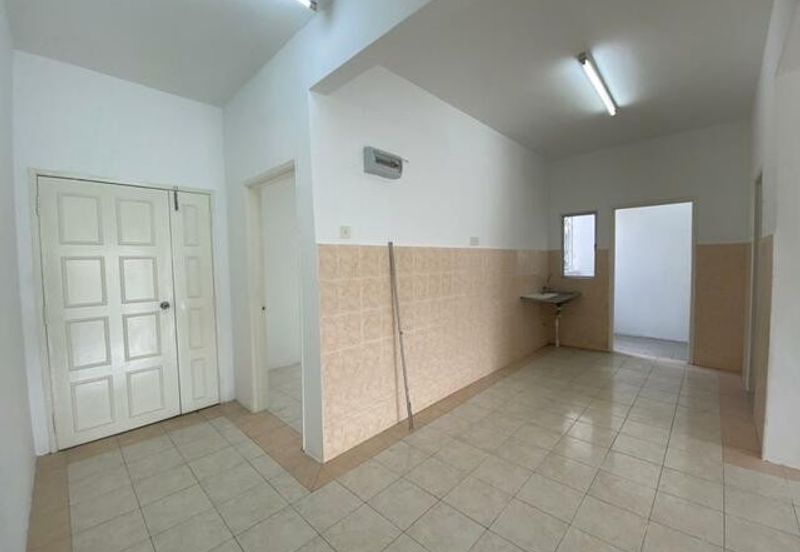 Bayu Villa Apartment, Bayu Perdana