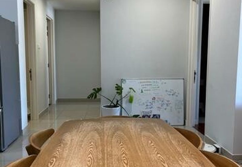 16 Quartz Melawati Condominium