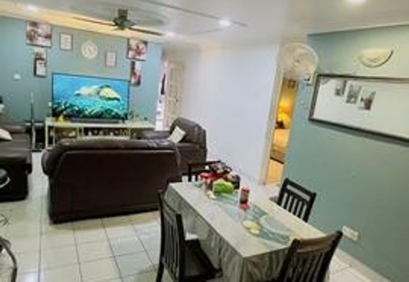 Taman Lembah Maju 600 Apartment