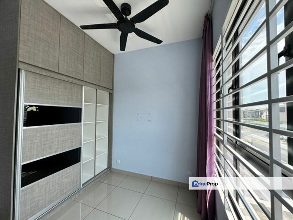 The Strata @ Bandar Puteri Bangi, , 