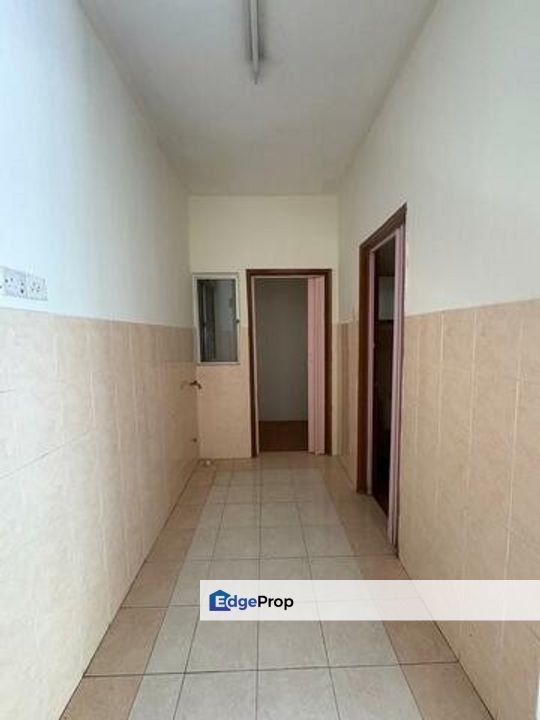 Bayu Villa Apartment, Bayu Perdana, , 