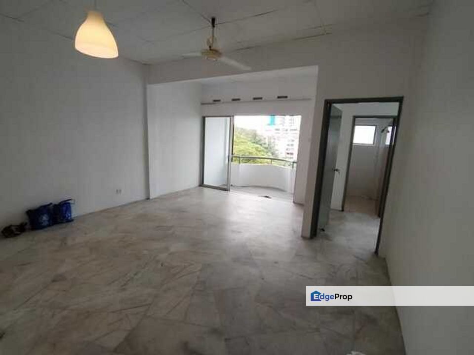 Kekwa Apartment @ Putra Perdana, , 