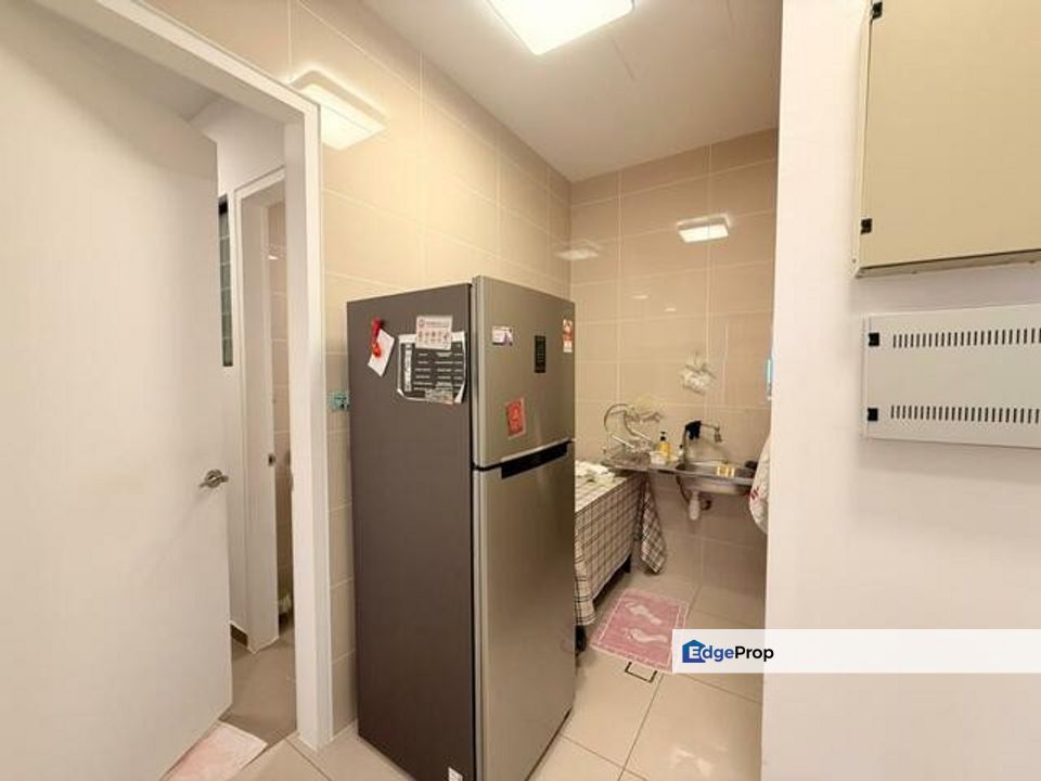 Waltz Residences @ Paradigm Garden City, , 