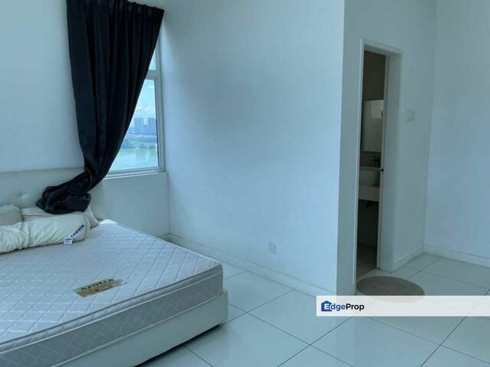 Skypod Residences, , 