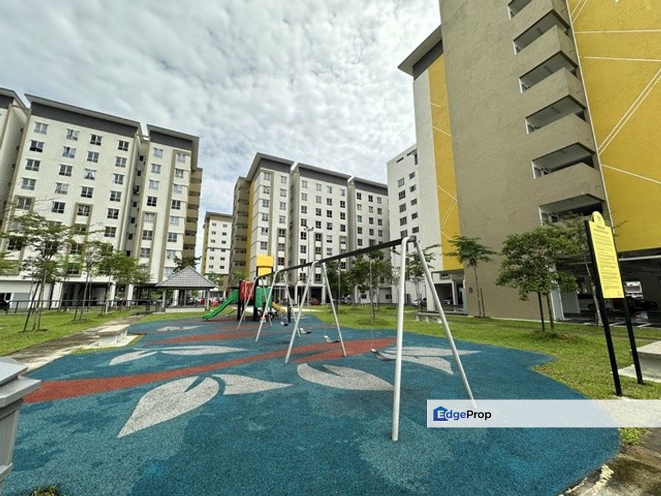 Trifolia 1 Apartment, , 