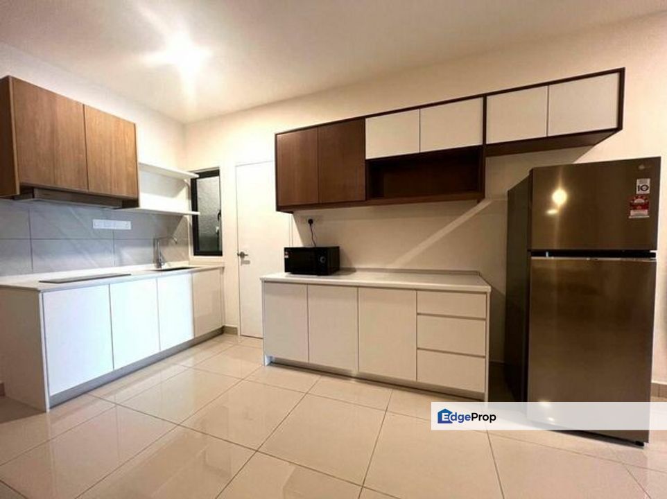 AraTre' Residences, , 