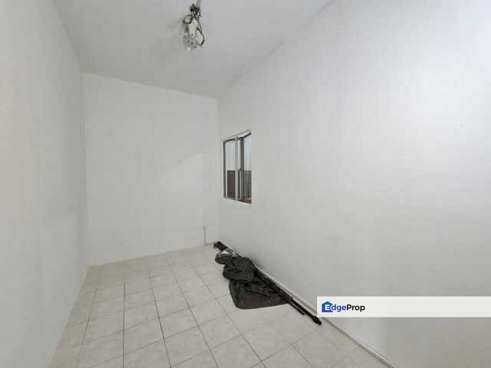 Bayu Villa Apartment, Bayu Perdana, , 
