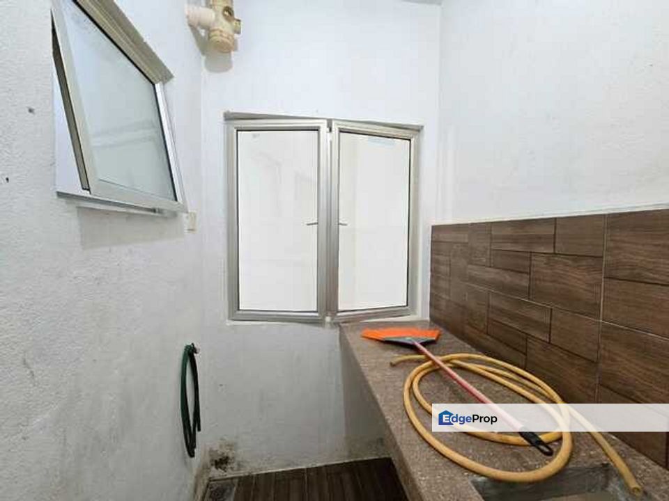 Bayu Villa Apartment, Bayu Perdana, , 