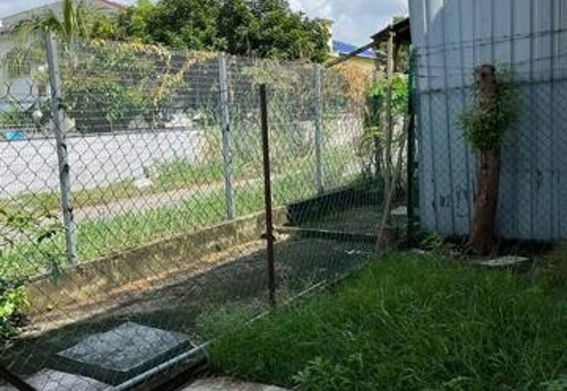 D'Anjung Teluk Pulai