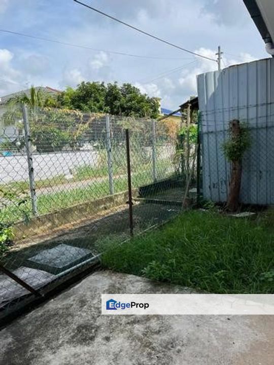 D'Anjung Teluk Pulai, , 