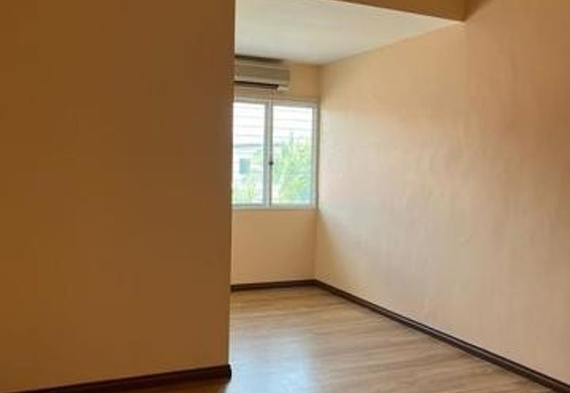 D'Anjung Teluk Pulai