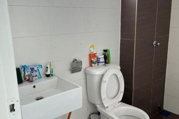 D'Anjung Teluk Pulai