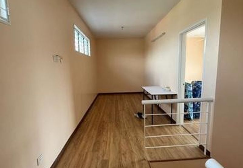 D'Anjung Teluk Pulai