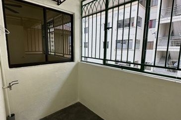 Vista Bayu Apartment, Taman Bayu Perdana