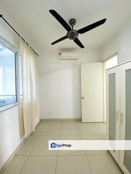 The Regina Condominium, , 