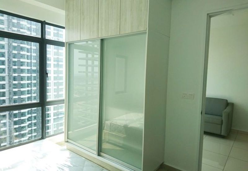 Kenwingston Square Garden