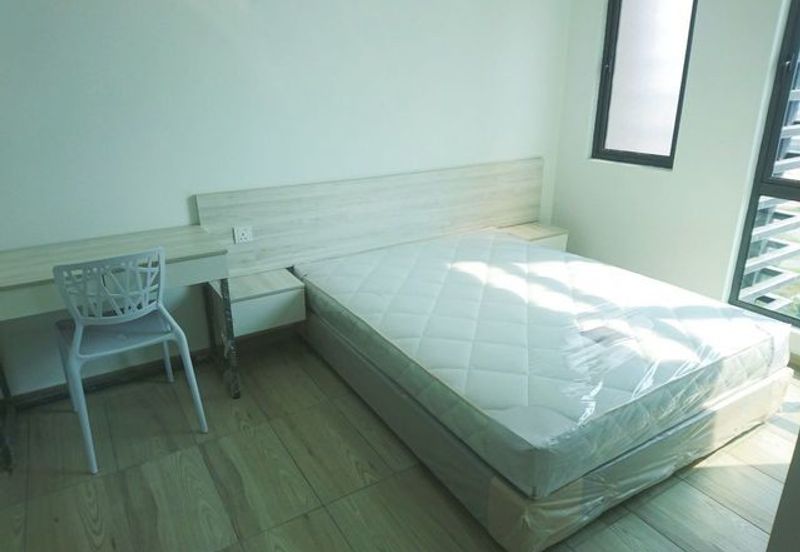 Kenwingston Square Garden