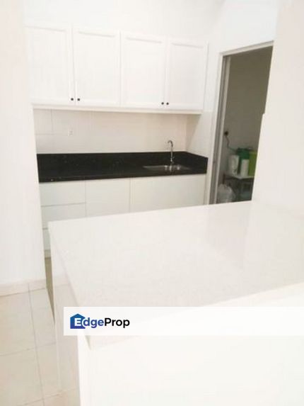 Asteria Apartment @ Bandar ParkLand, , 