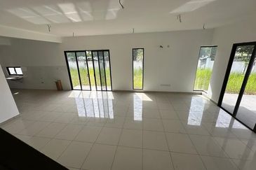 Casira 3 @ Bandar Bukit Raja