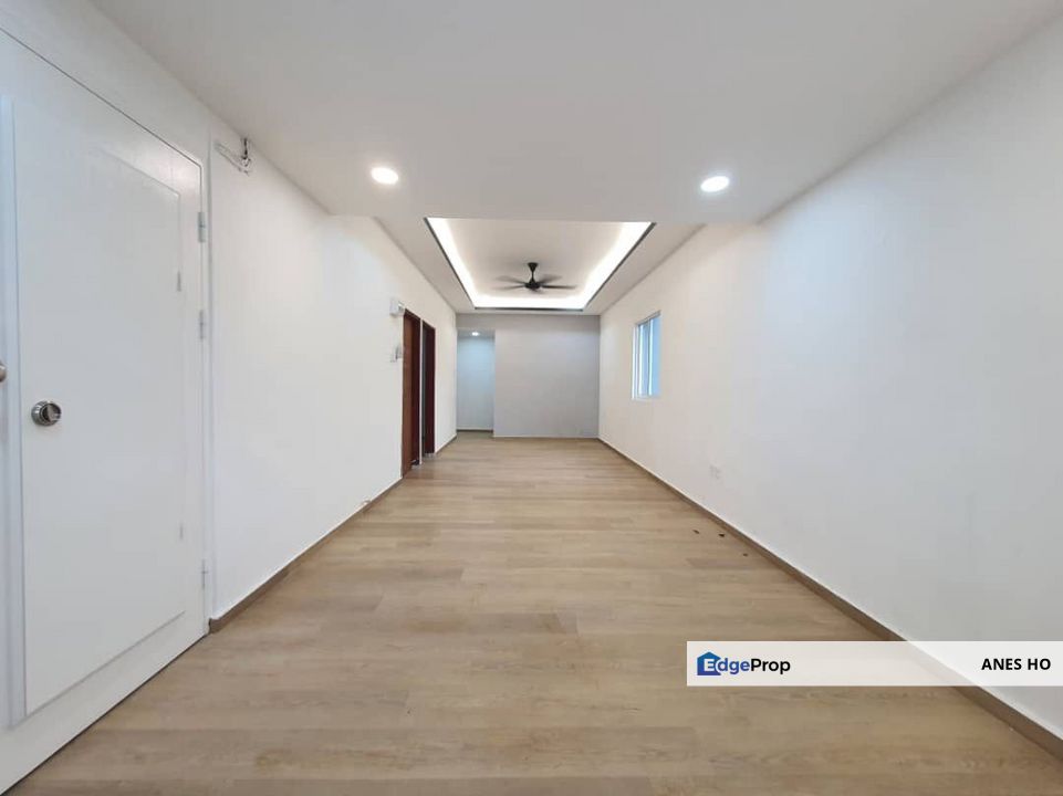 For Sale Single Storey Corner House Johor Jaya for Sale RM668,000