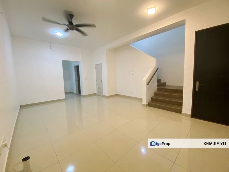 [Freehold Best Price] Banting Bandar Mahkota 20'X70' Double Storey Terrace, Selangor, Banting