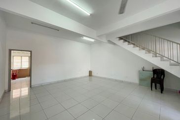 [FREEHOLD] Double Storey Taman Jaya Utama Telok Panglima Garang