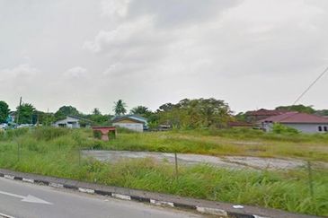 [FACING MAIN ROAD] Commercial Corner Land Jalan Raja Nong Klang