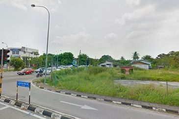 [FACING MAIN ROAD] Commercial Corner Land Jalan Raja Nong Klang