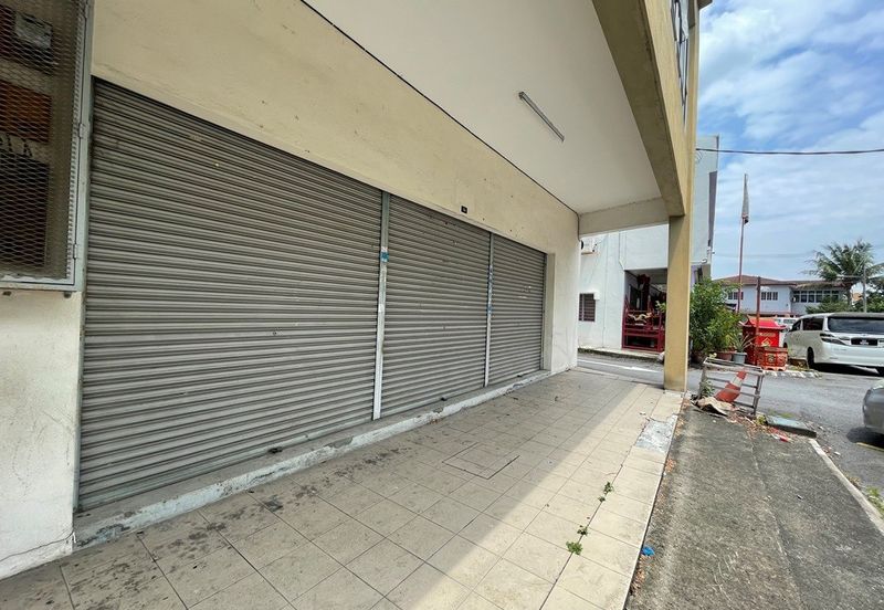 [FACING MAIN ROAD] Klang Jalan Kapar 3 Storey End Lot Shop