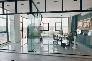 [RENOVATED] Klang Sungai Kapar Indah 3 Storey Semi-D Factory