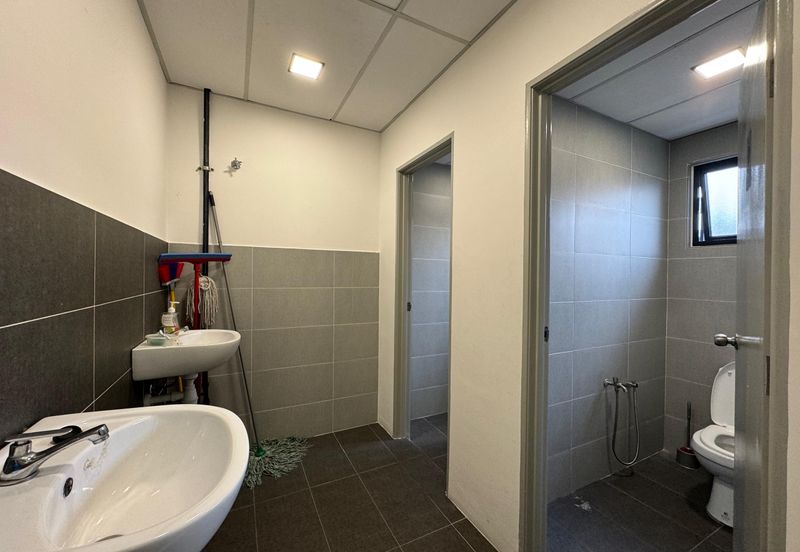 [RENOVATED] Klang Sungai Kapar Indah 3 Storey Semi-D Factory