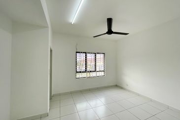 [FREEHOLD] Banting Bandar Mahkota Double Storey Terrace