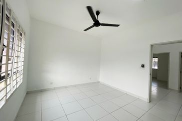 [FREEHOLD] Banting Bandar Mahkota Double Storey Terrace