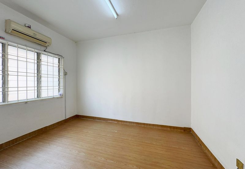 [1ST FLOOR] Klang Bandar Bukit Tinggi Low Cost Pangsapuri Flat