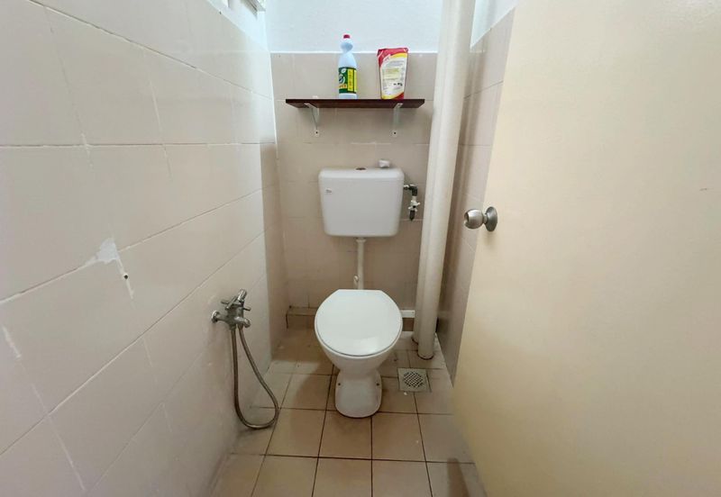 [1ST FLOOR] Klang Bandar Bukit Tinggi Low Cost Pangsapuri Flat
