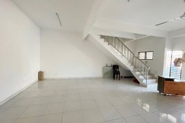 [FREEHOLD] Telok Panglima Garang Taman Jaya Utama Double Storey